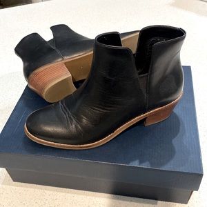 Cole Haan Abbot Bootie, Black, 7